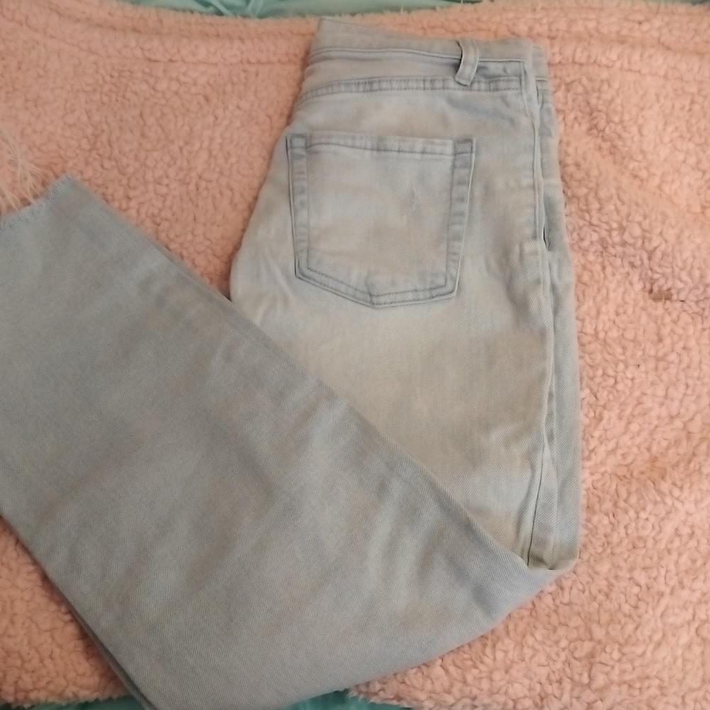 Ripped jeans